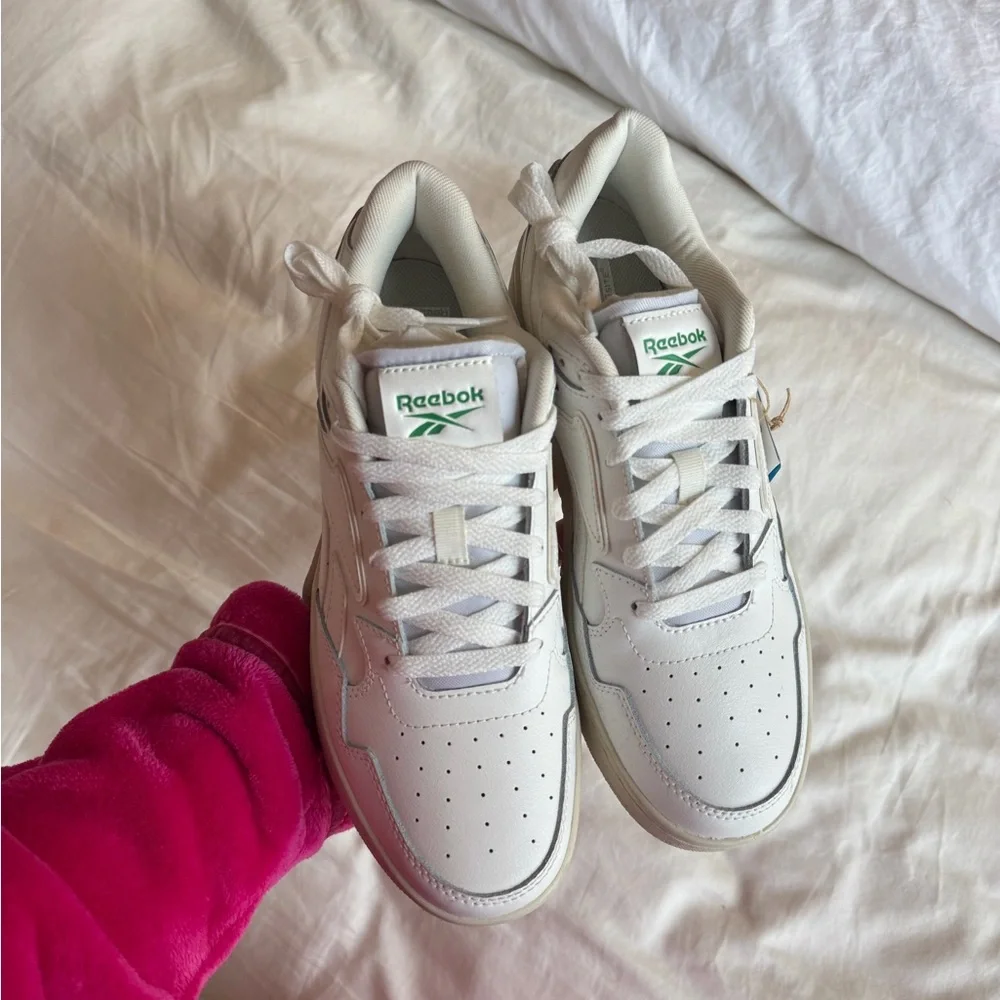 Women's Reebok Club C Extra Shoes - Picture 5 of 6